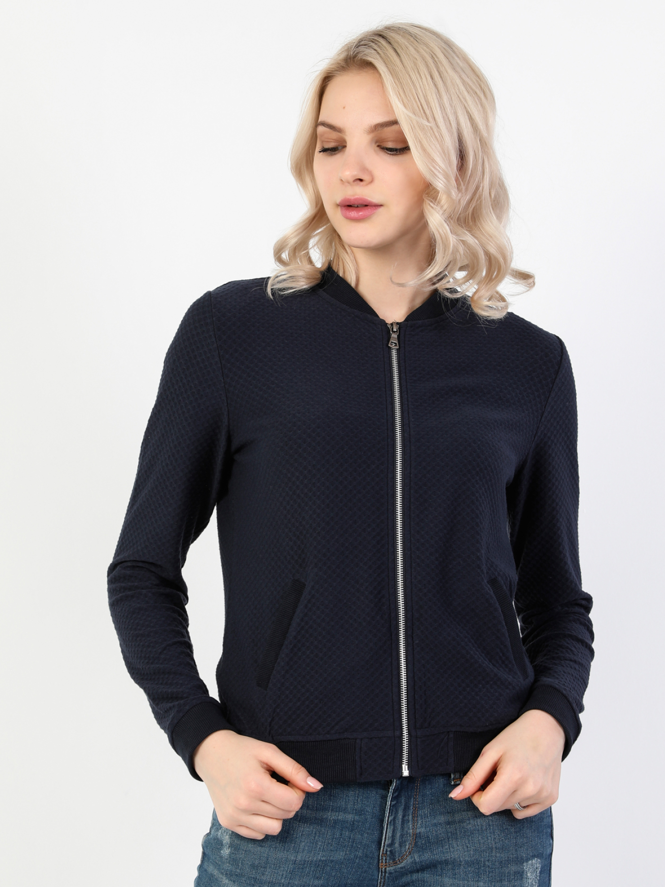 Куртки и дубленки Colin’s модель CL1046575_Q1.V1_NAV Фото