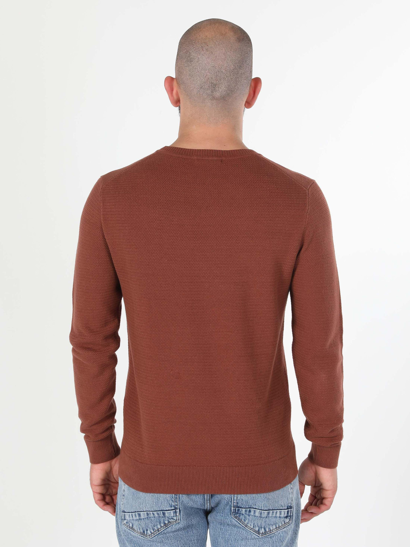 Худи и свитшоты Colin’s модель CL1046786_Q1.V1_BOR Худи и свитшоты Colin’s модель CL1046786_Q1.V1_BOR Фото