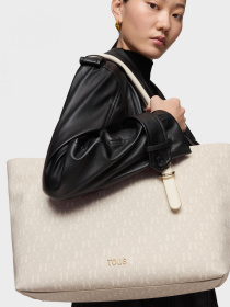 Сумка TOUS модель 2002201901 Сумка TOUS модель 2002201901 Фото