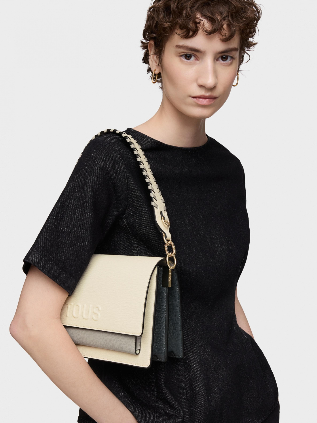 Крос-боді TOUS модель 2002202601 Крос-боді TOUS модель 2002202601 Фото