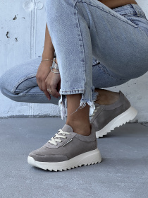 Кроссовки INNOE модель 777507 Фото