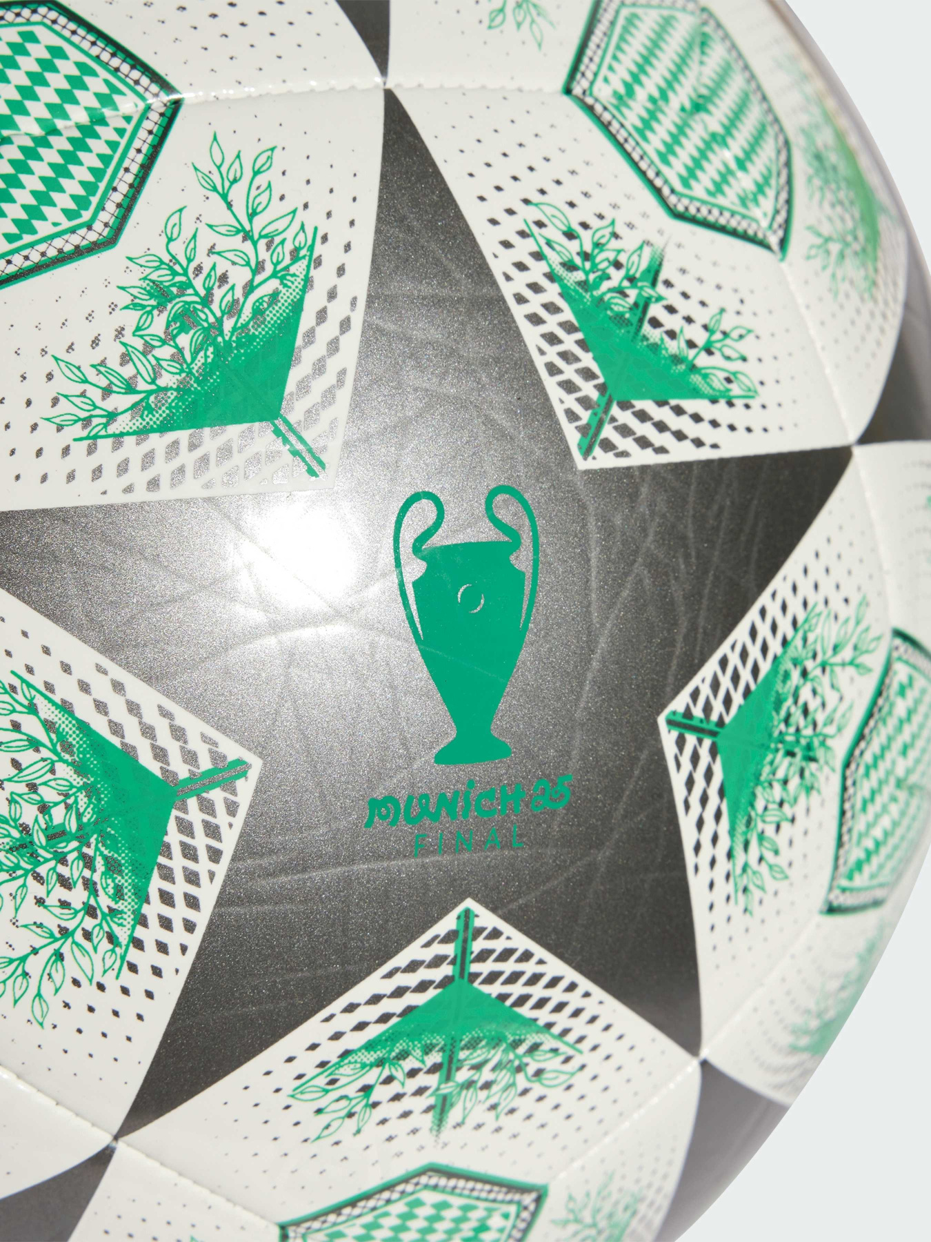 Мячи Adidas модель JH1283 Мячи Adidas модель JH1283 Фото