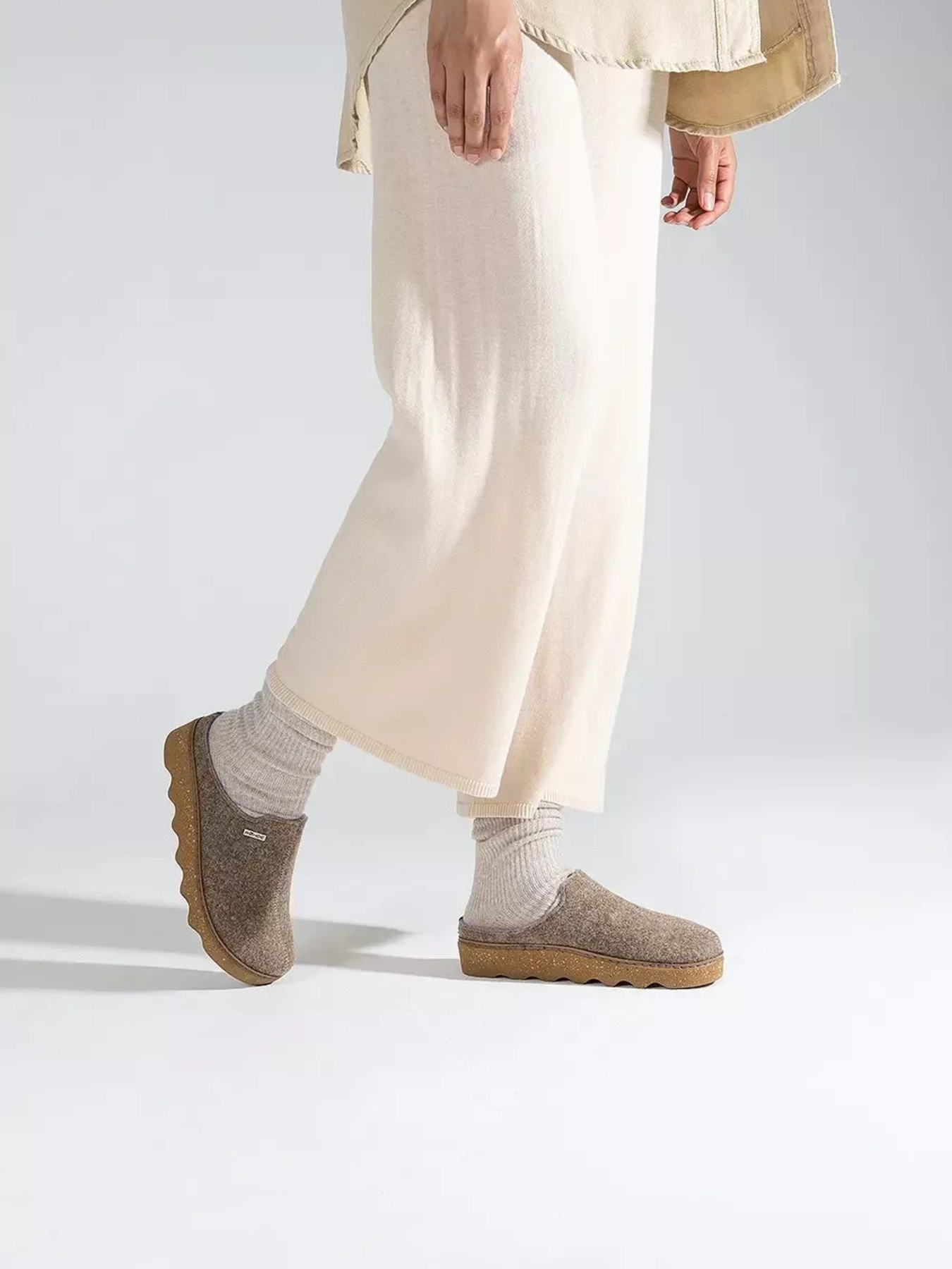 Сабо ROHDE модель 6120 17 Фото