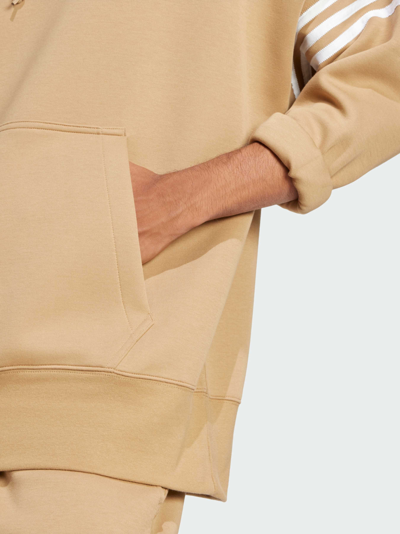 Худі Adidas Adicolor модель JC9938 Худі Adidas Adicolor модель JC9938 Фото