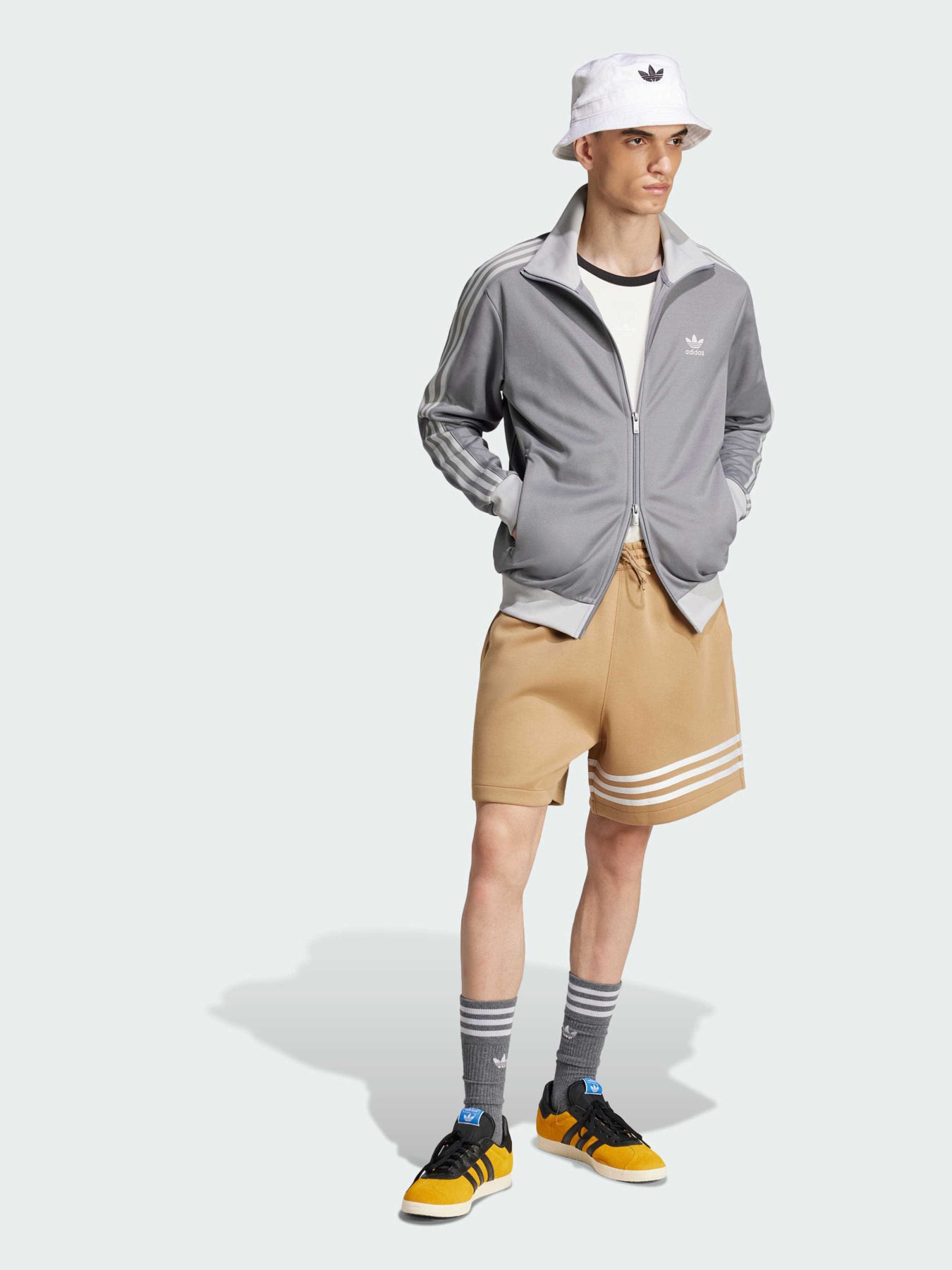 Повсякденні шорти Adidas Adicolor модель JC9940 Повсякденні шорти Adidas Adicolor модель JC9940 Фото