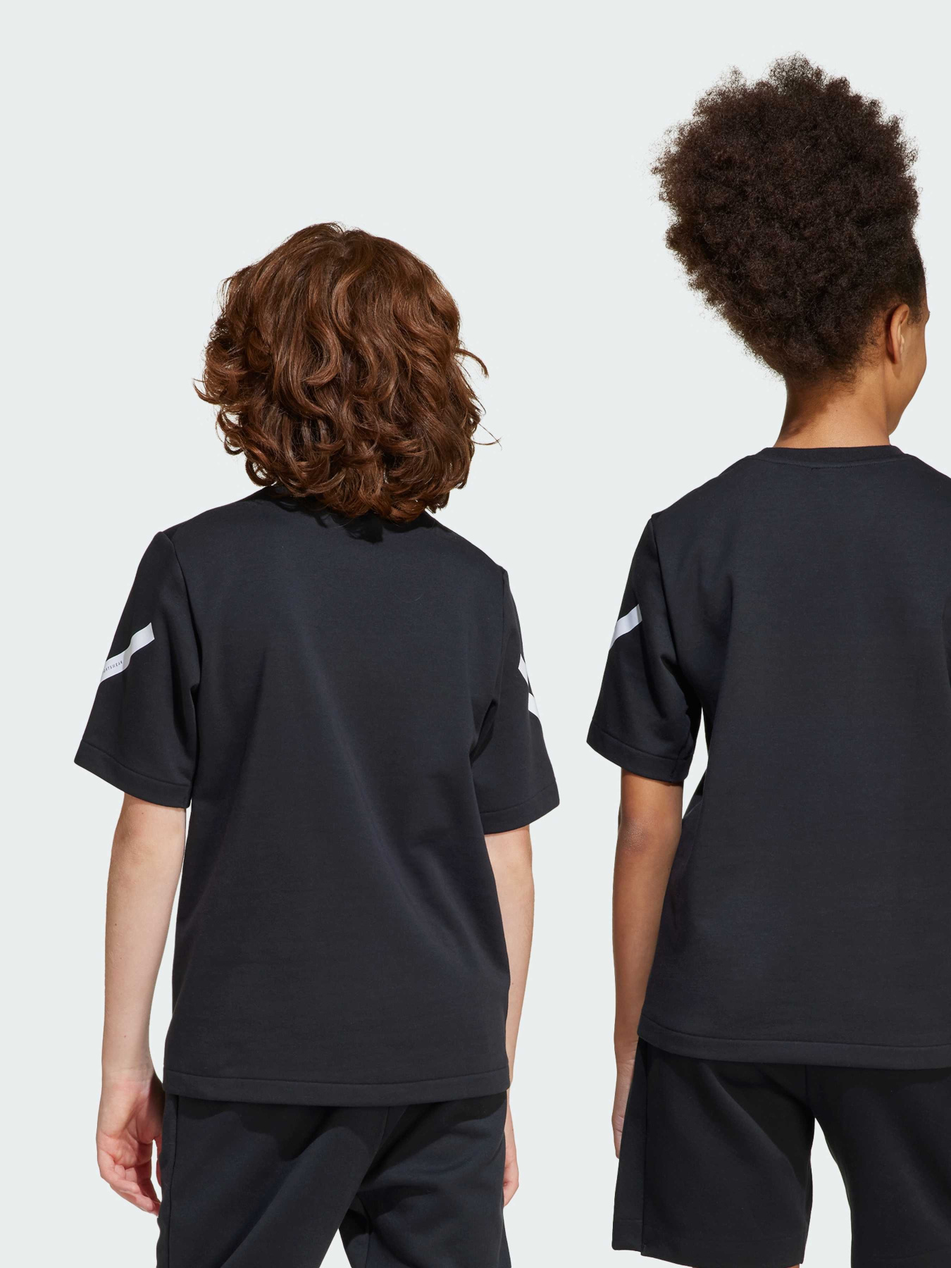 Футболка Adidas ZNE модель JD0017 Фото