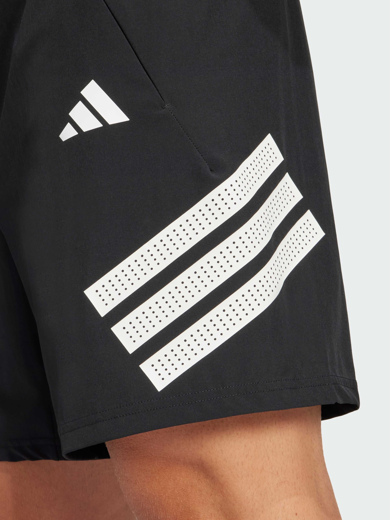 Спортивні шорти Adidas 3 Stripes модель JE5673 Фото