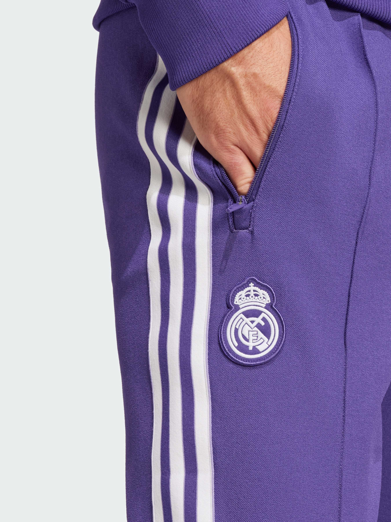 Штаны спортивные Adidas модель JF2579 Фото