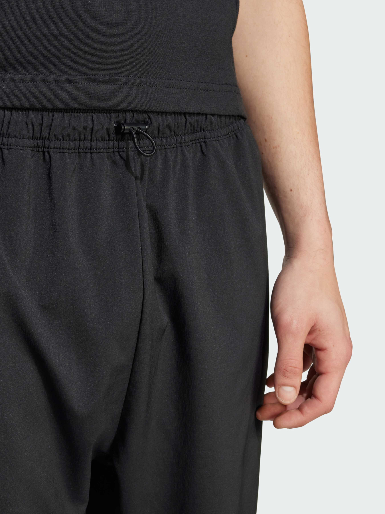 Повсякденні штани Adidas модель JF3273 Повсякденні штани Adidas модель JF3273 Фото