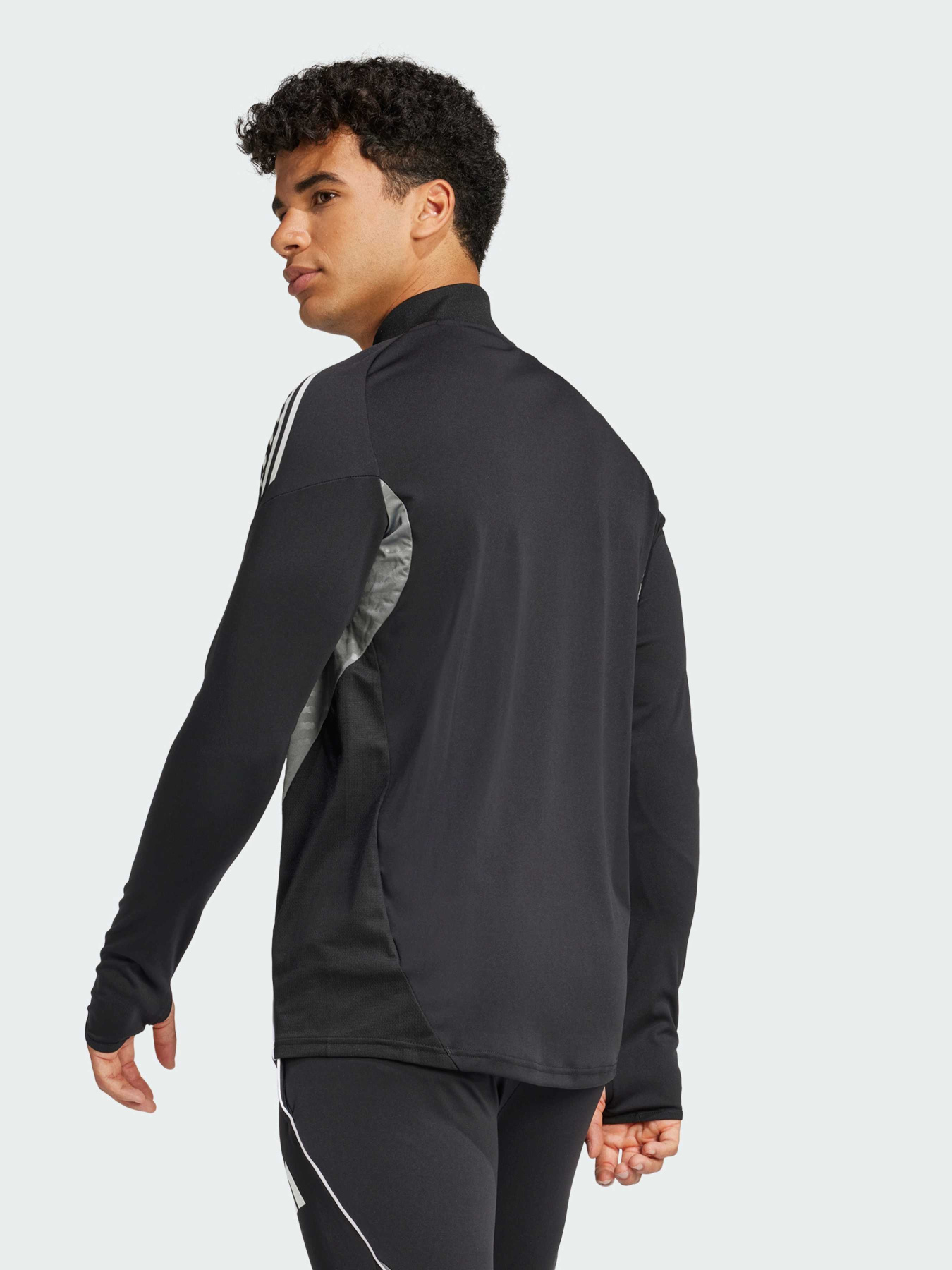 Худи и свитшоты Adidas Tiro модель JJ1515 Худи и свитшоты Adidas Tiro модель JJ1515 Фото