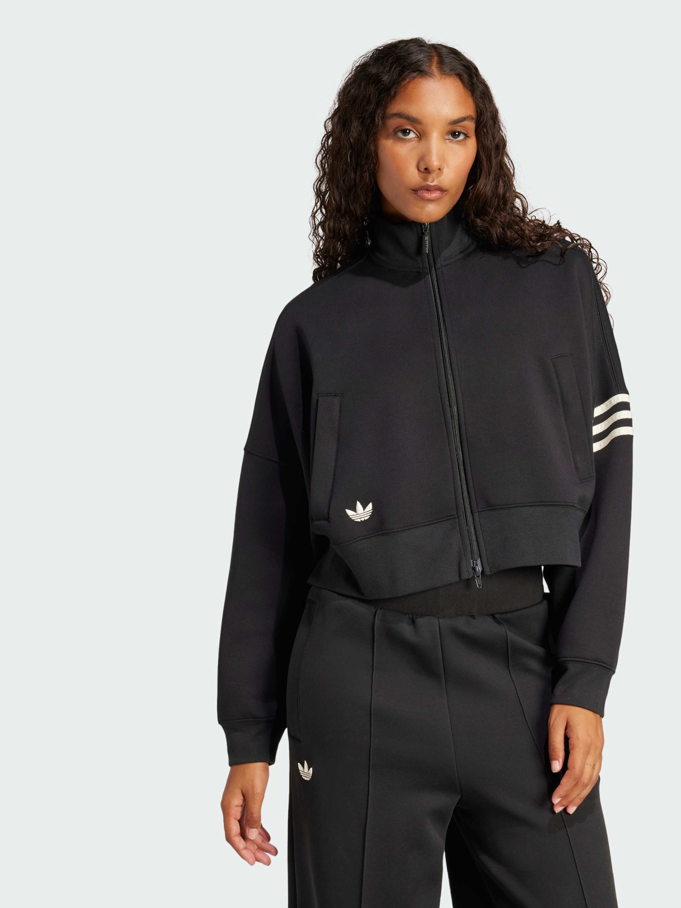 Худи и свитшоты Adidas модель JI8495 Фото