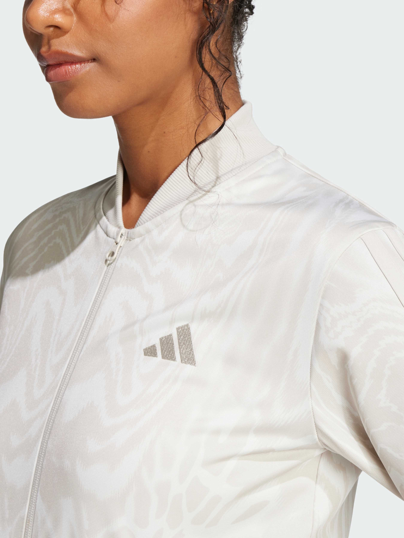 Спортивный костюм Adidas модель JD2681 Спортивный костюм Adidas модель JD2681 Фото