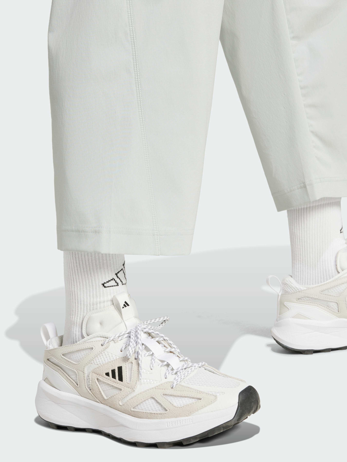 Брюки повседневные Adidas модель JF3274 Фото