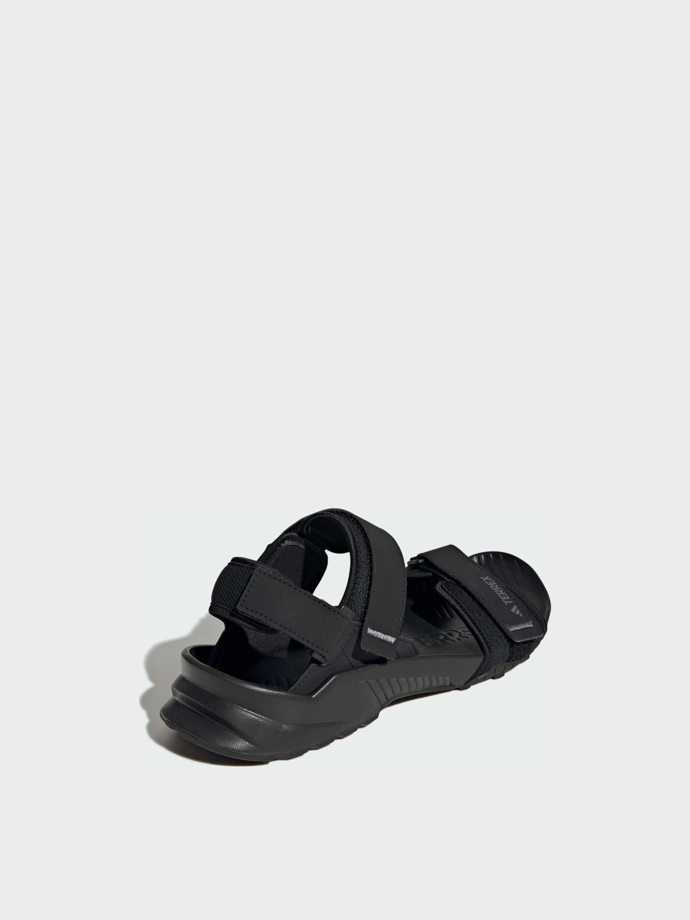 Сандалії Adidas модель JQ2231 Фото