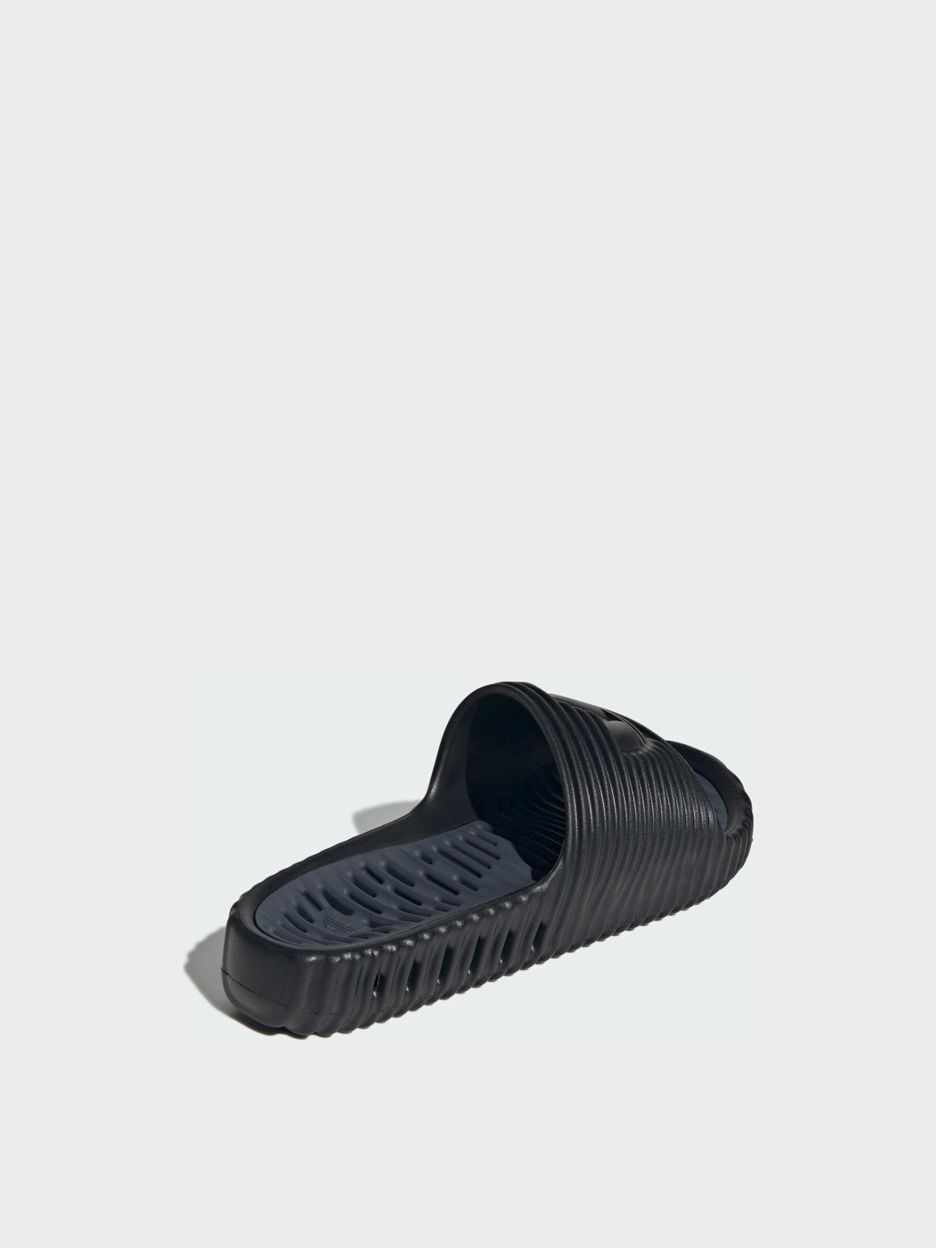 Шлепанцы Adidas Adilette модель IH6159 Фото