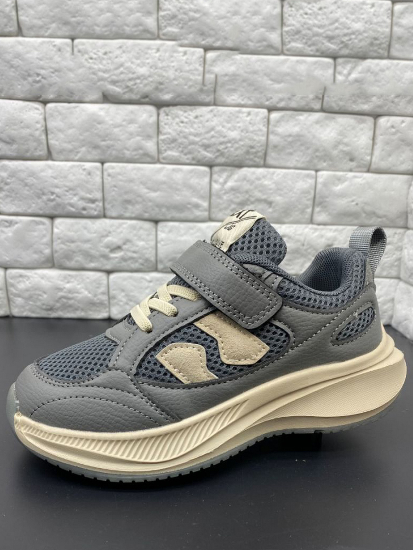 Кросівки JONG GOLF модель CN11438-2 Фото