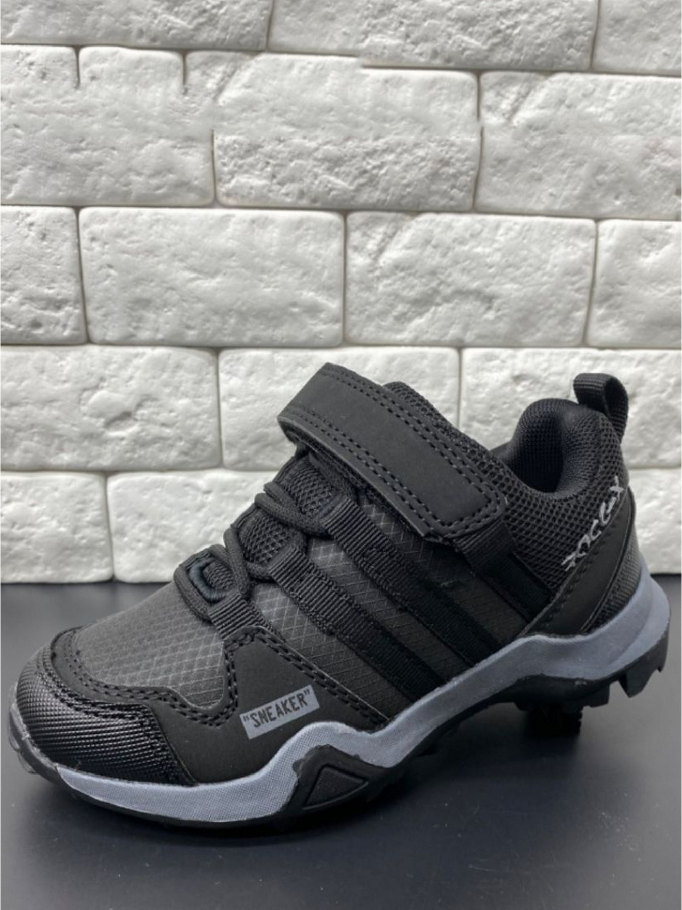 Кроссовки JONG GOLF модель CN11369-0 Фото