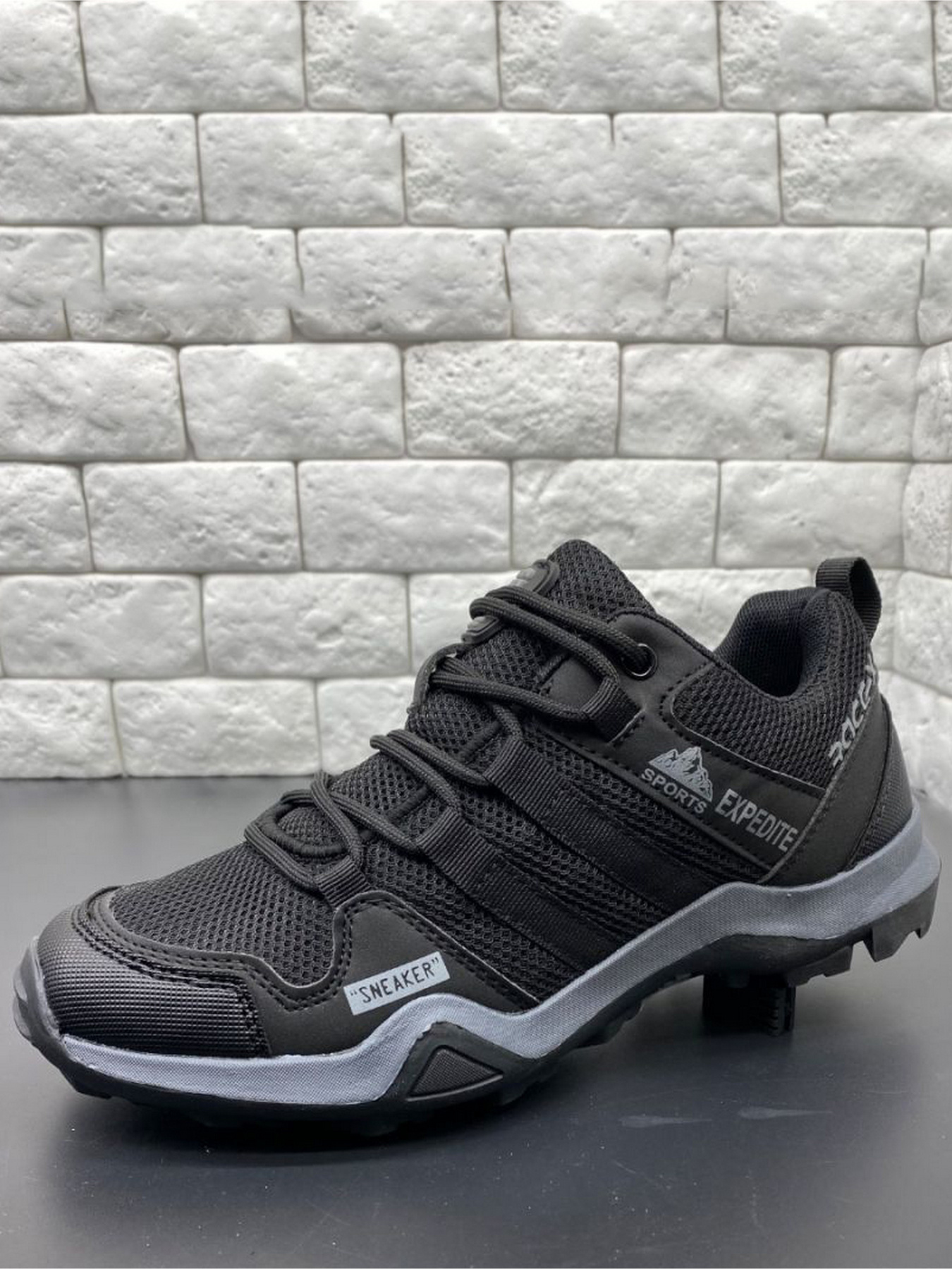 Кроссовки JONG GOLF модель DN11551-0 Фото