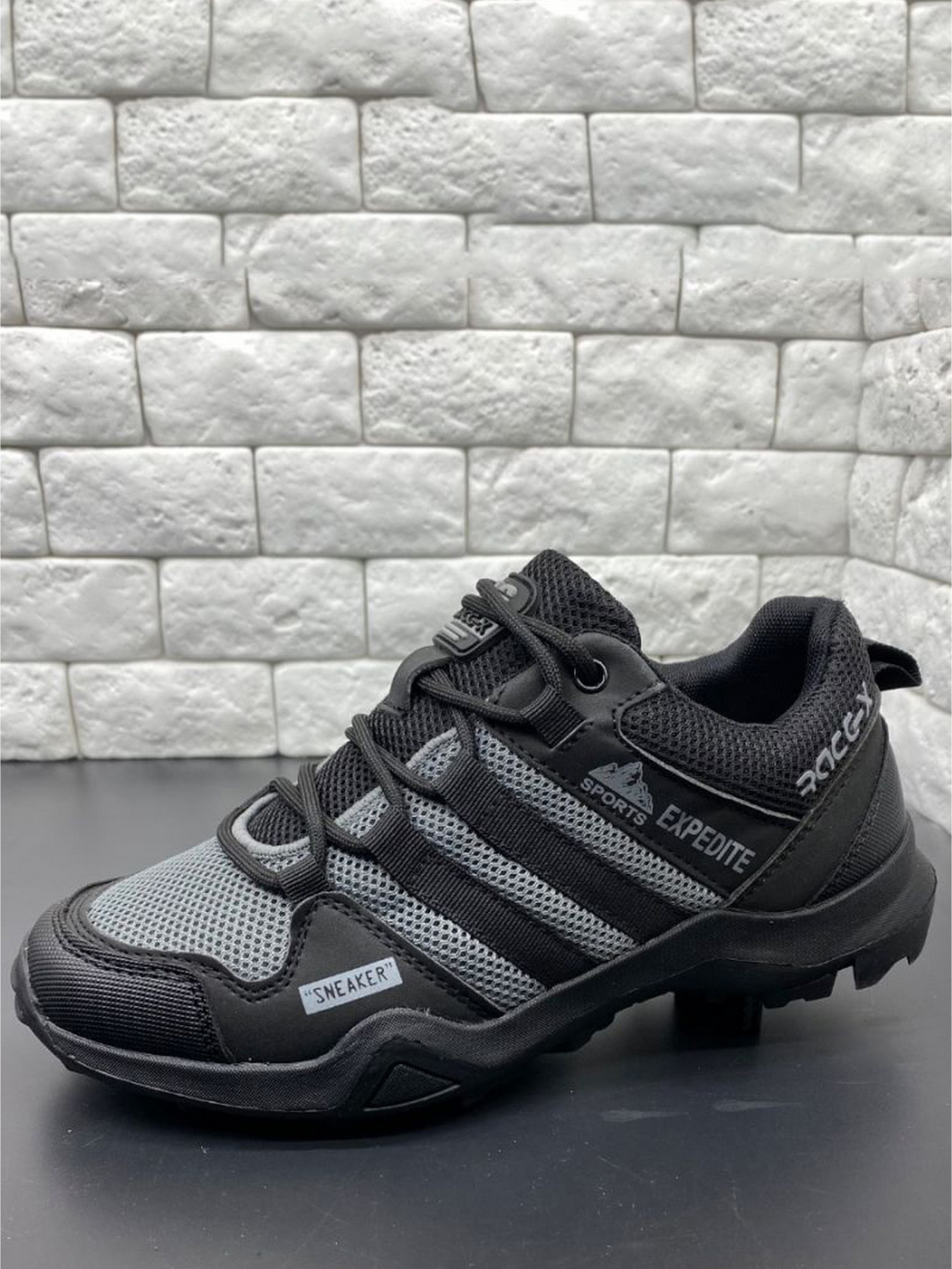 Кроссовки JONG GOLF модель DN11551-2 Фото