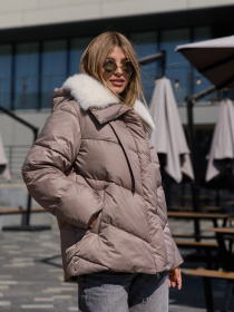 Пуховик MilaNova модель Куртка К-350 капучино Фото