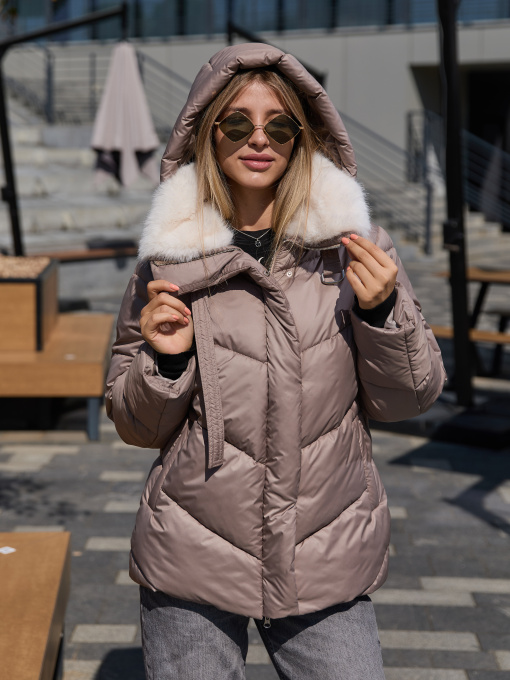 Пуховик MilaNova модель Куртка К-350 капучино Фото