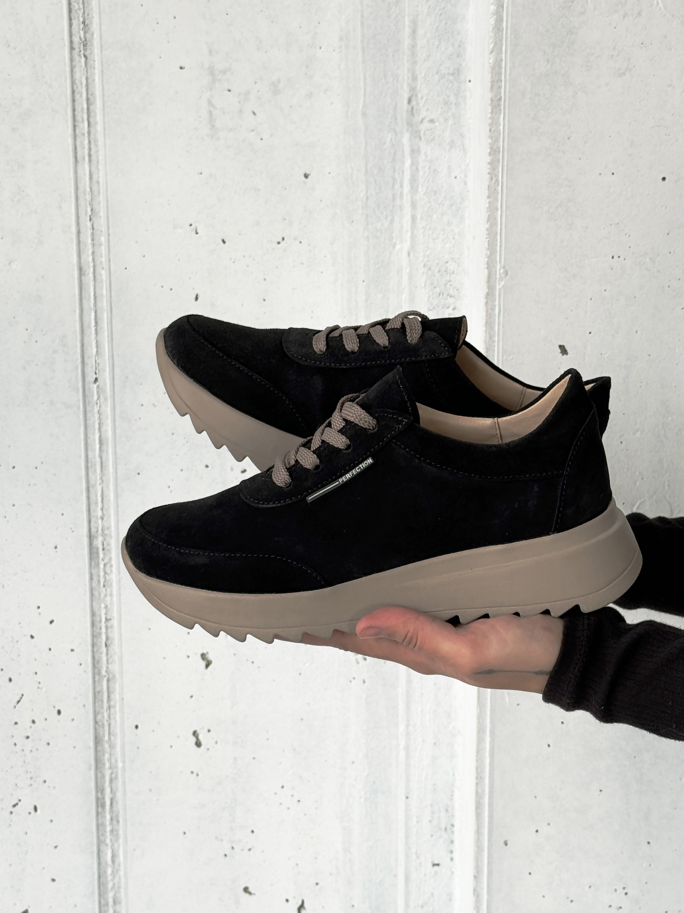 Кроссовки INNOE модель 777532 Фото