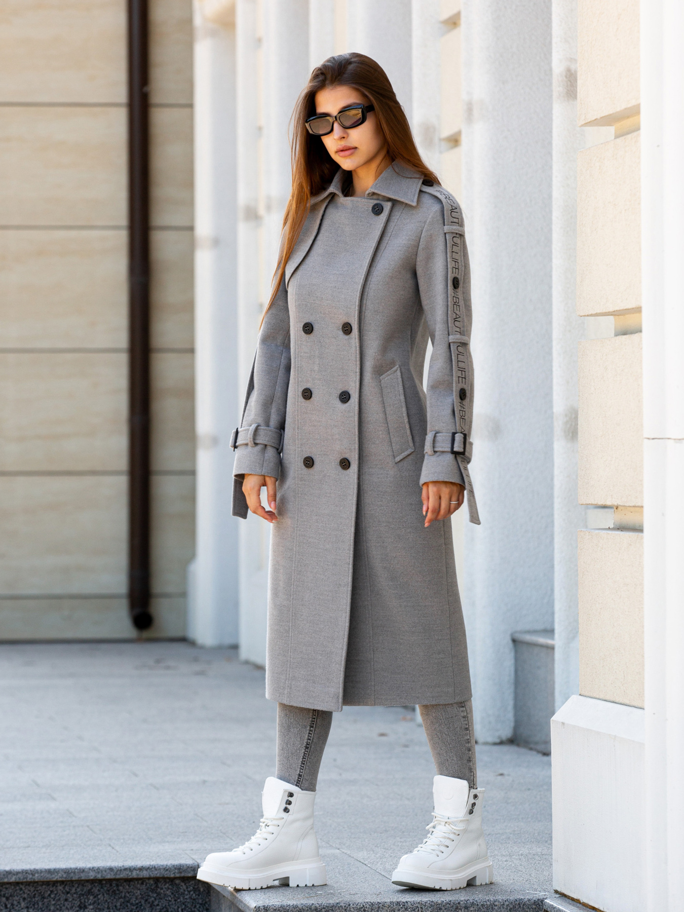 Пальто MilaNova модель Пальто ПВ-93 серый Фото