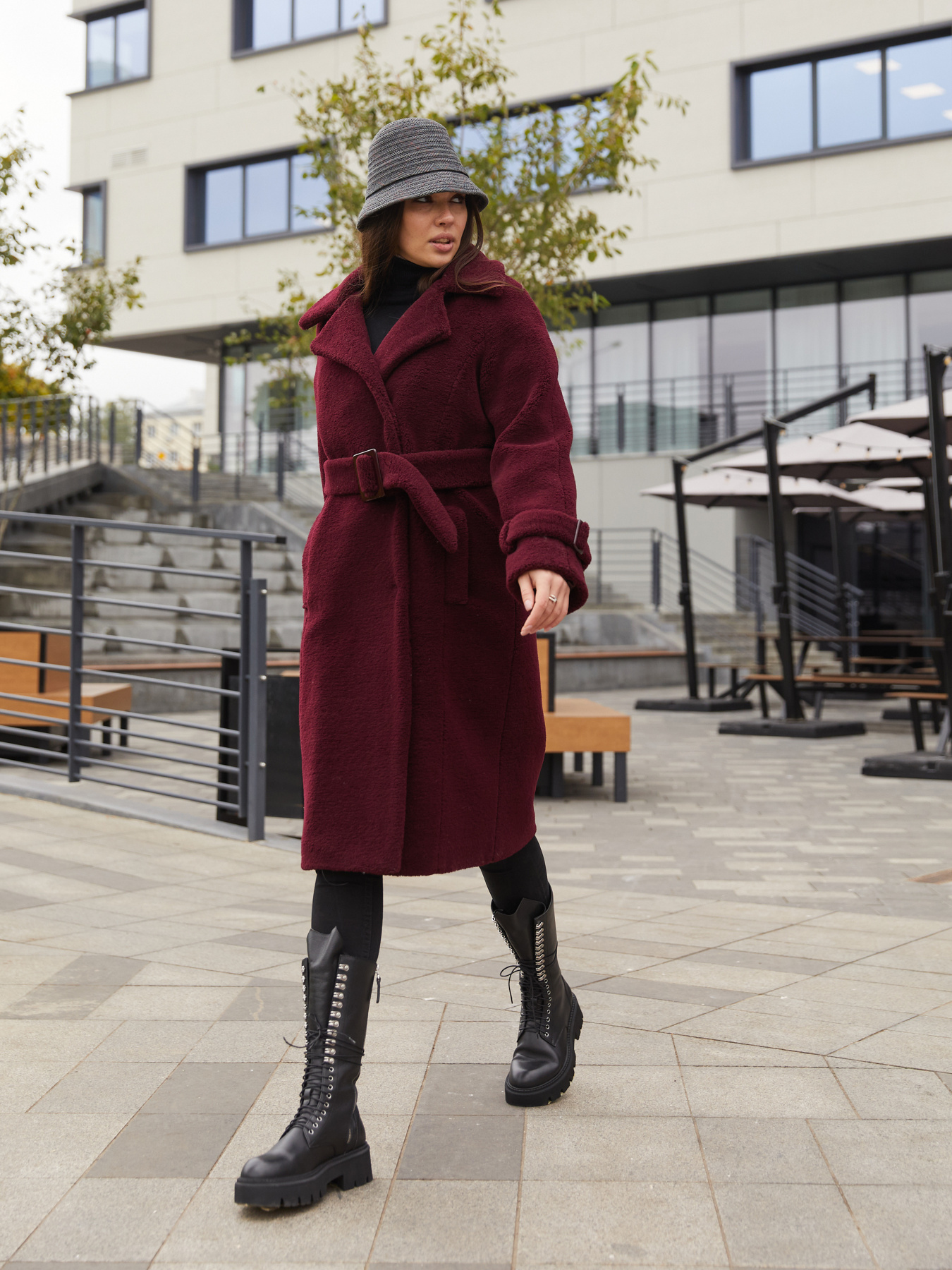 Шубы и дубленки MilaNova модель Пальто ПВ-94 бордо Фото