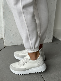 Кроссовки INNOE модель 777536-2 Фото