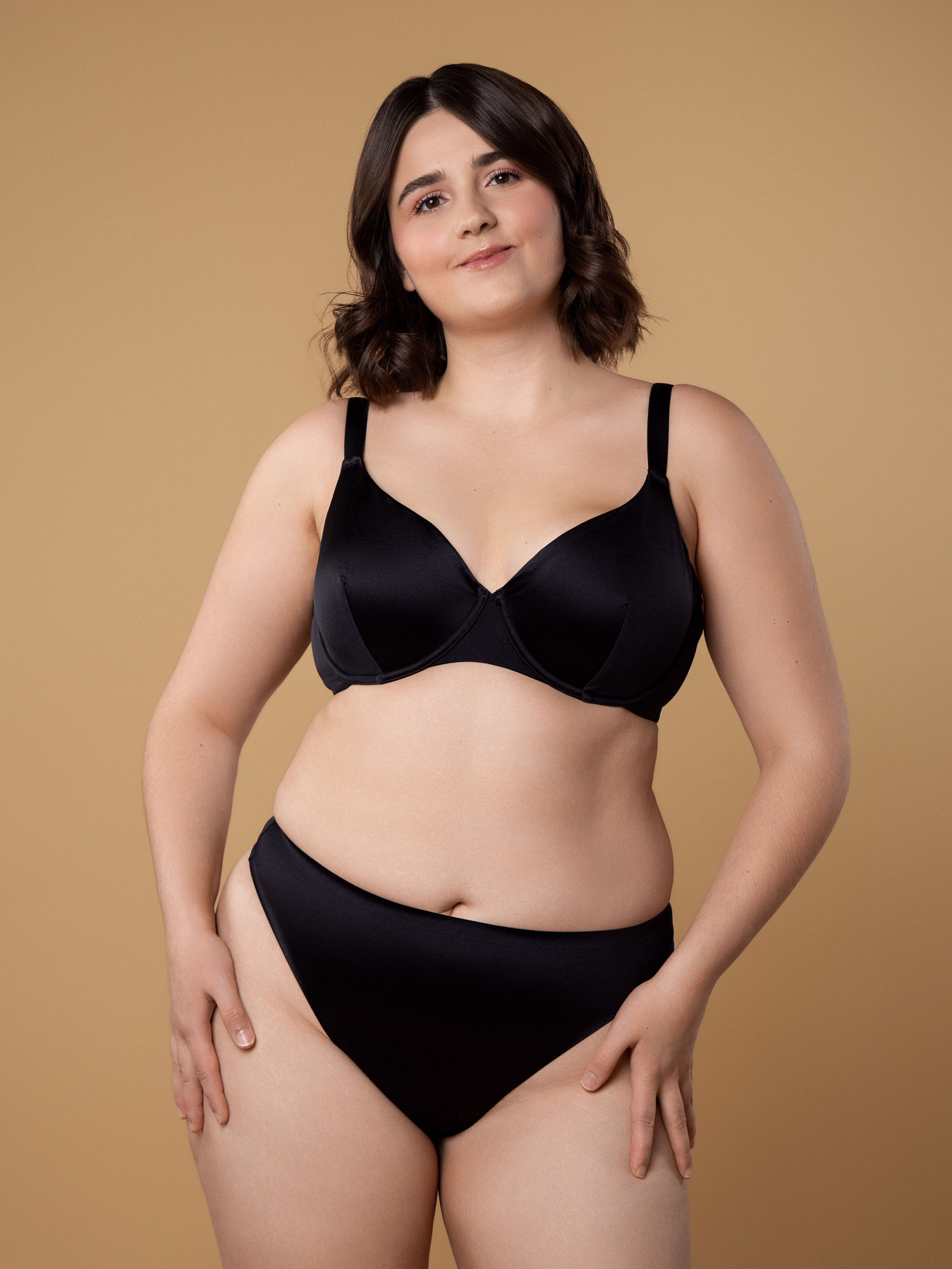 Бюстгальтер Brabrabra модель SLZ24201522_Black Фото