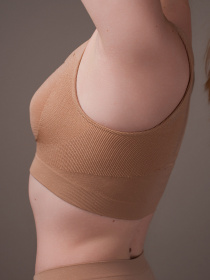 Бюстгальтер Brabrabra модель SLZ24901007_Biscuit Фото