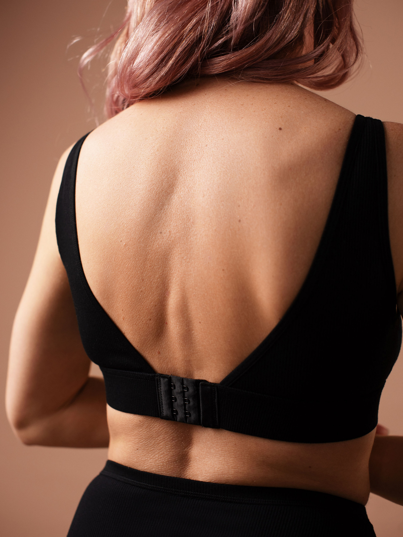 Бюстгальтер Brabrabra модель SLZ25301008_Black Бюстгальтер Brabrabra модель SLZ25301008_Black Фото