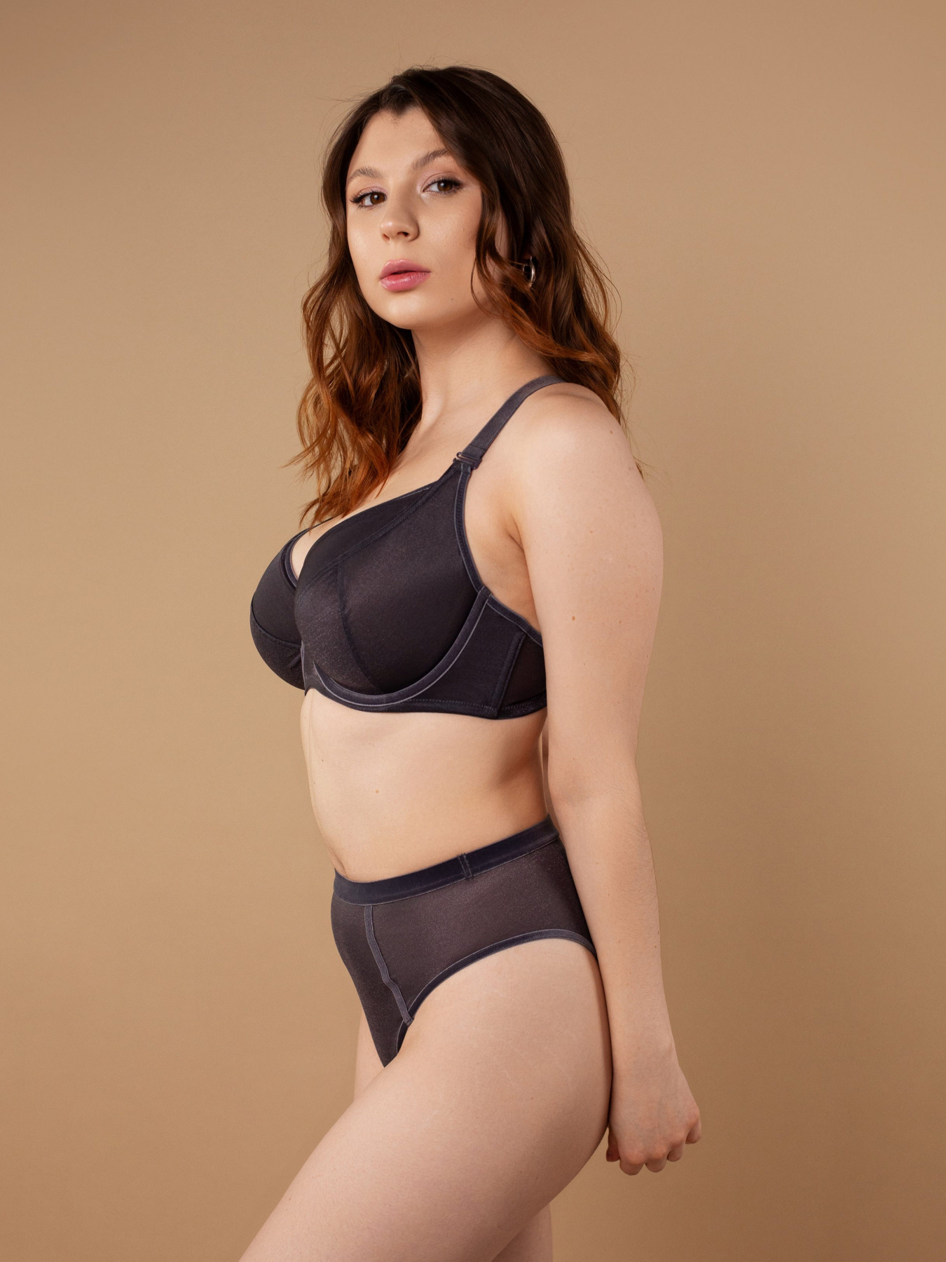 Бюстгальтер Brabrabra модель SLZ25501011_Dark-Gray Фото