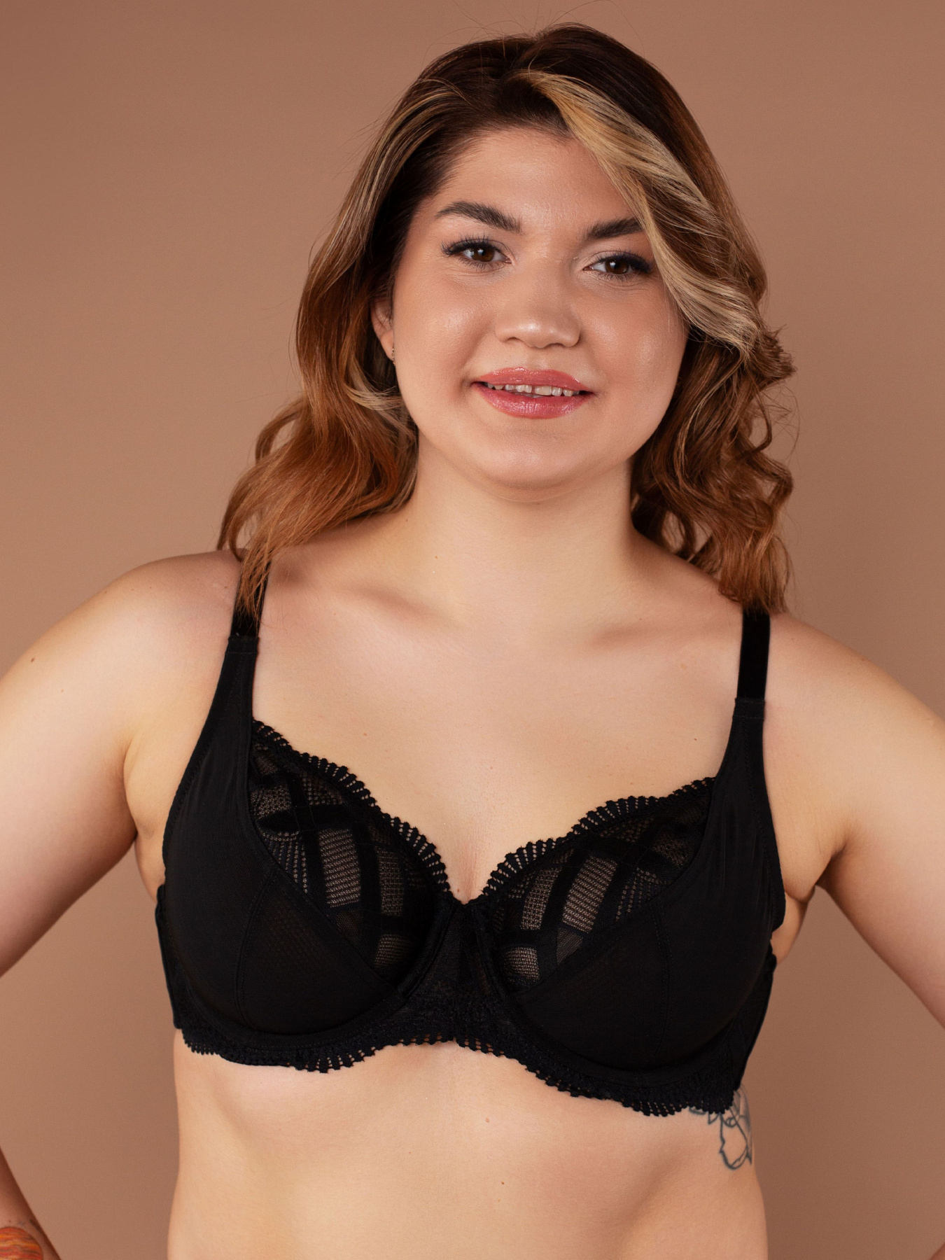 Бюстгальтер Brabrabra модель SLZ25901011_Black Фото