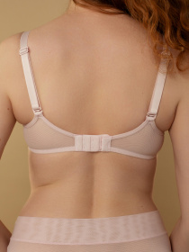 Бюстгальтер Brabrabra модель SLZ26201002_Pink Бюстгальтер Brabrabra модель SLZ26201002_Pink Фото