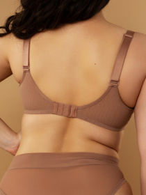 Бюстгальтер Brabrabra модель SLZ26201033_Nude Фото