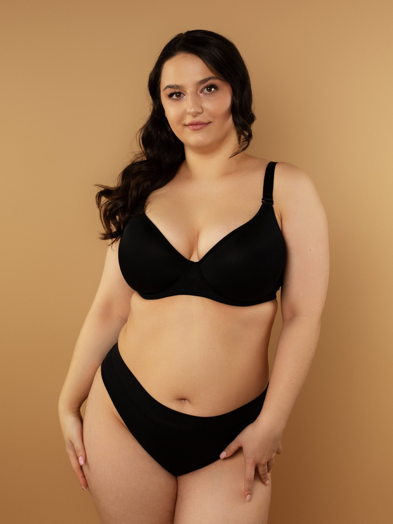 Бюстгальтер Brabrabra модель SLZ26201108_Black Фото