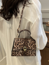 Кросс-боди RoyalBag модель P1-369-9075LB Фото