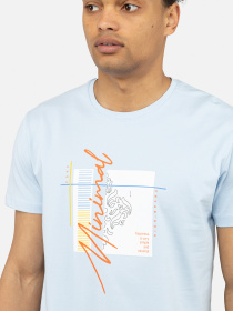 Футболка YUKI модель ЦБ-00243175 Футболка YUKI модель ЦБ-00243175 Фото