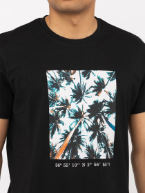 Футболка YUKI модель ЦБ-00243183 Фото