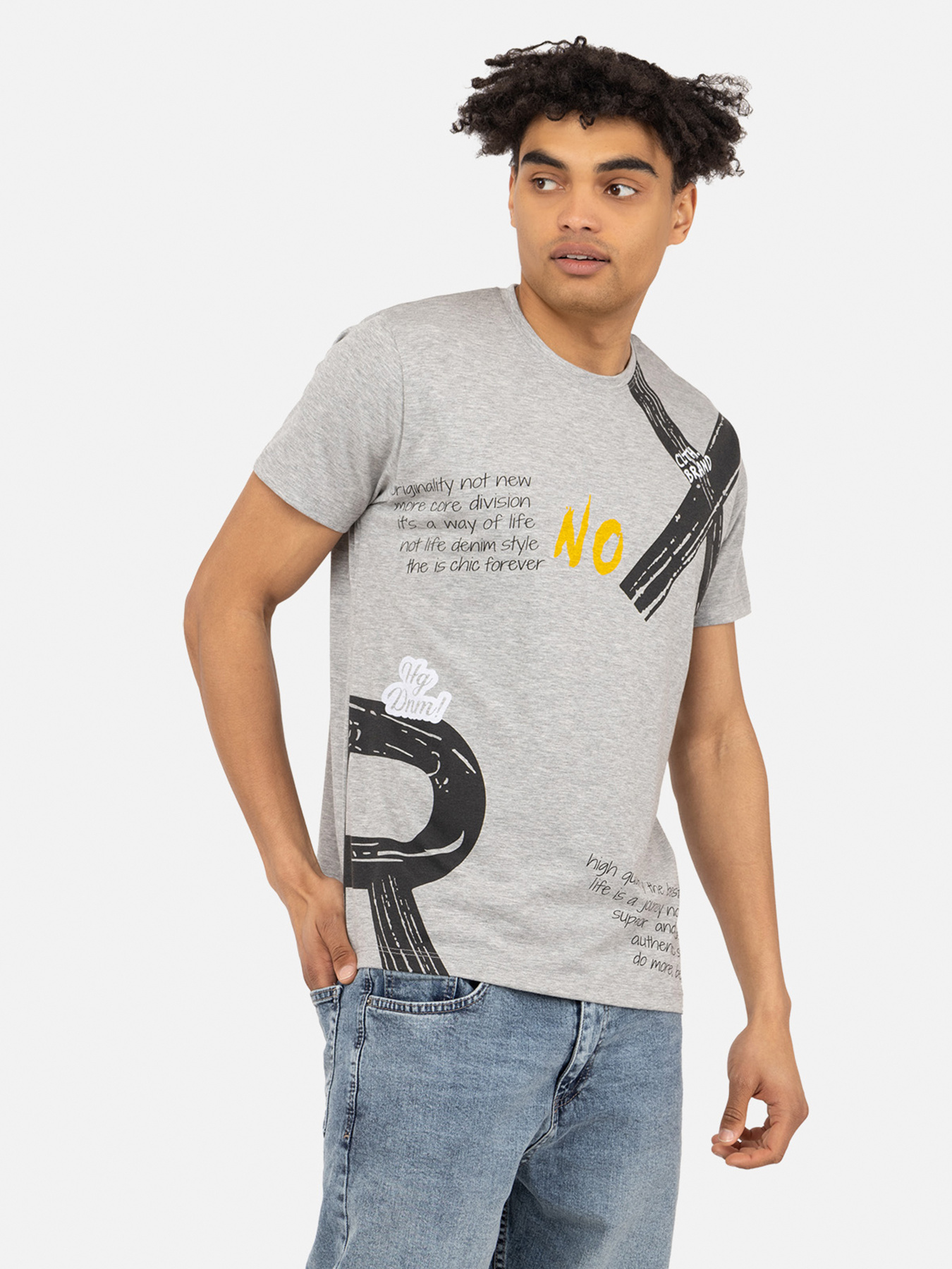 Футболка YUKI модель ЦБ-00243211 Футболка YUKI модель ЦБ-00243211 Фото