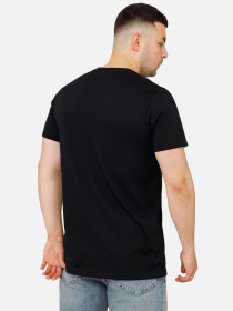 Футболка YUKI модель ЦБ-00253251 Футболка YUKI модель ЦБ-00253251 Фото