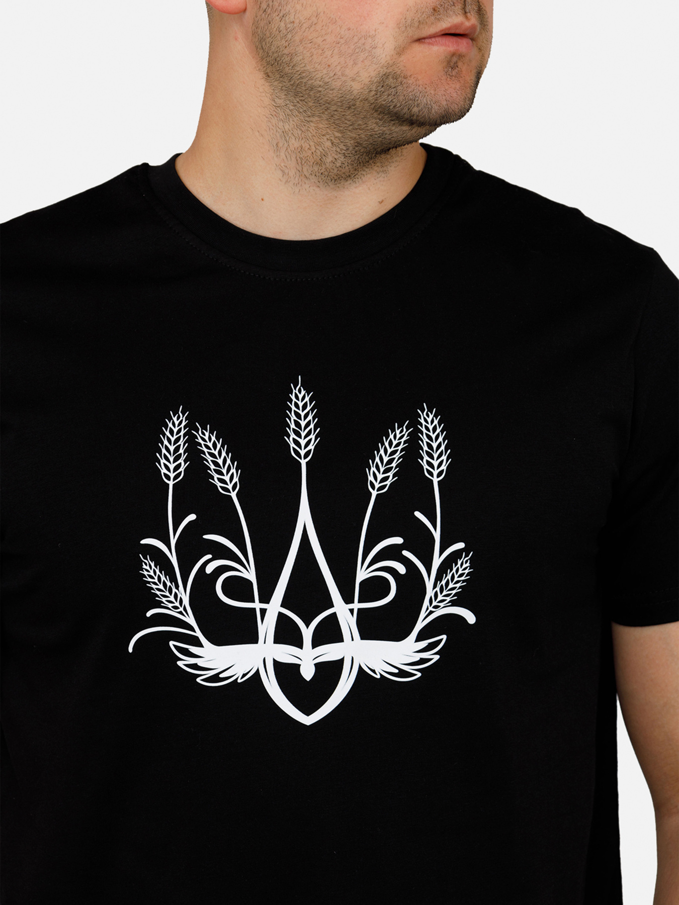 Футболка YUKI модель ЦБ-00253257 Футболка YUKI модель ЦБ-00253257 Фото