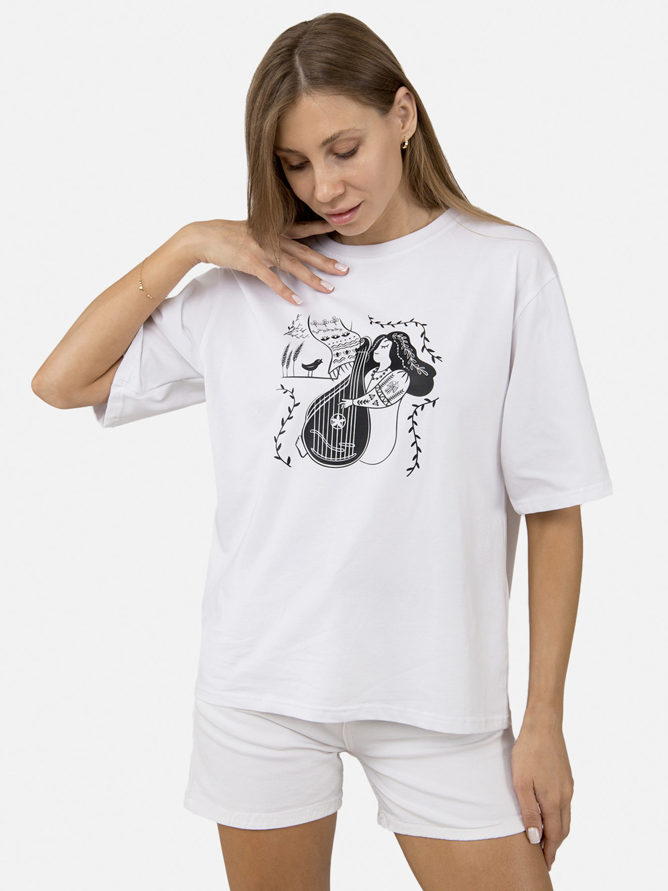 Футболка YUKI модель ЦБ-00253312 Футболка YUKI модель ЦБ-00253312 Фото