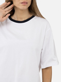 Футболка YUKI модель ЦБ-00253408 Футболка YUKI модель ЦБ-00253408 Фото