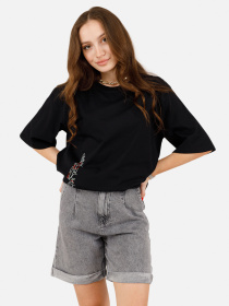 Футболка YUKI модель ЦБ-00253734 Фото