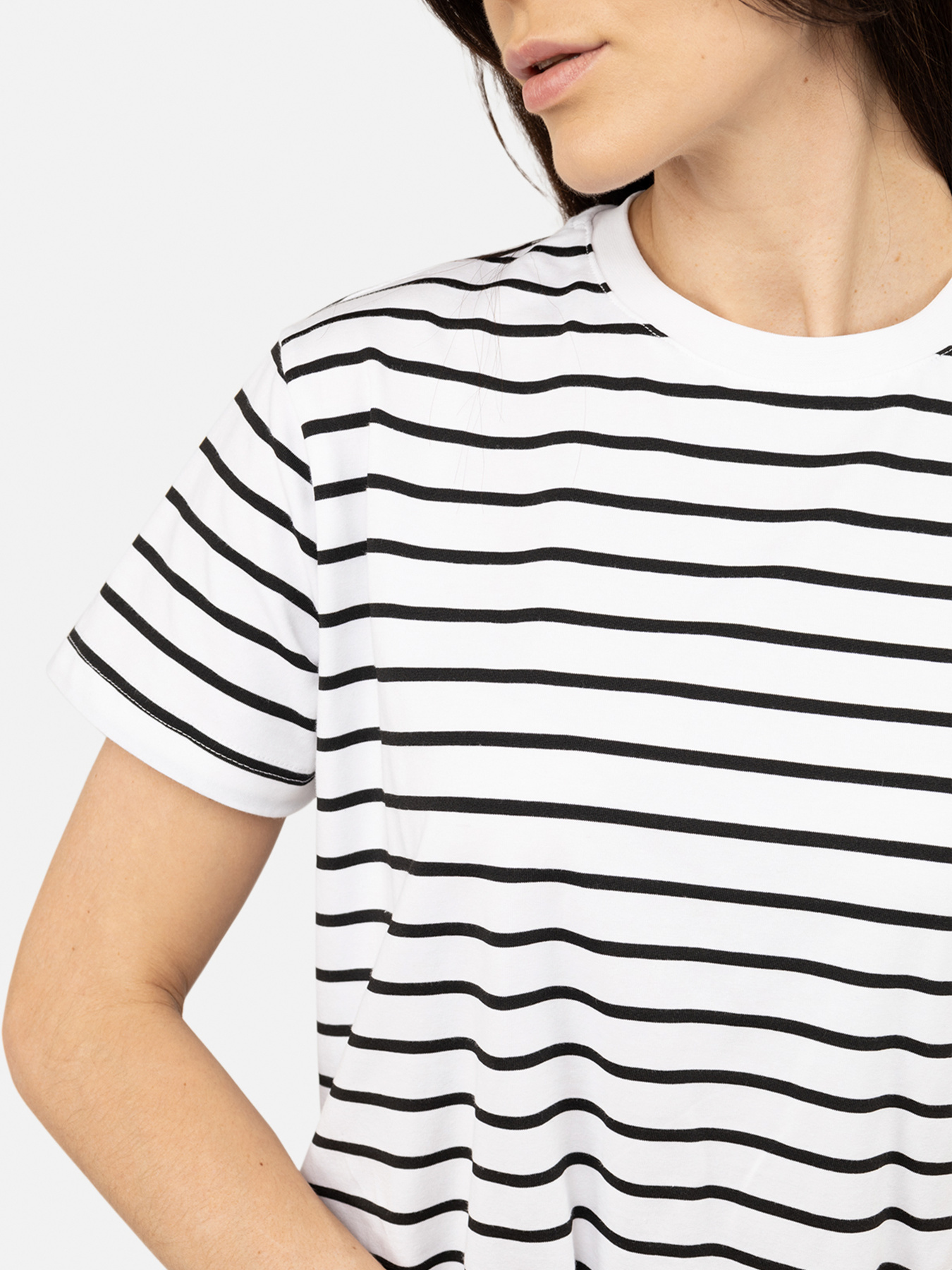 Футболка YUKI модель ЦБ-00266499 Фото