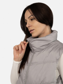 Утепленный жилет YUKI модель ЦБ-00267861 Фото