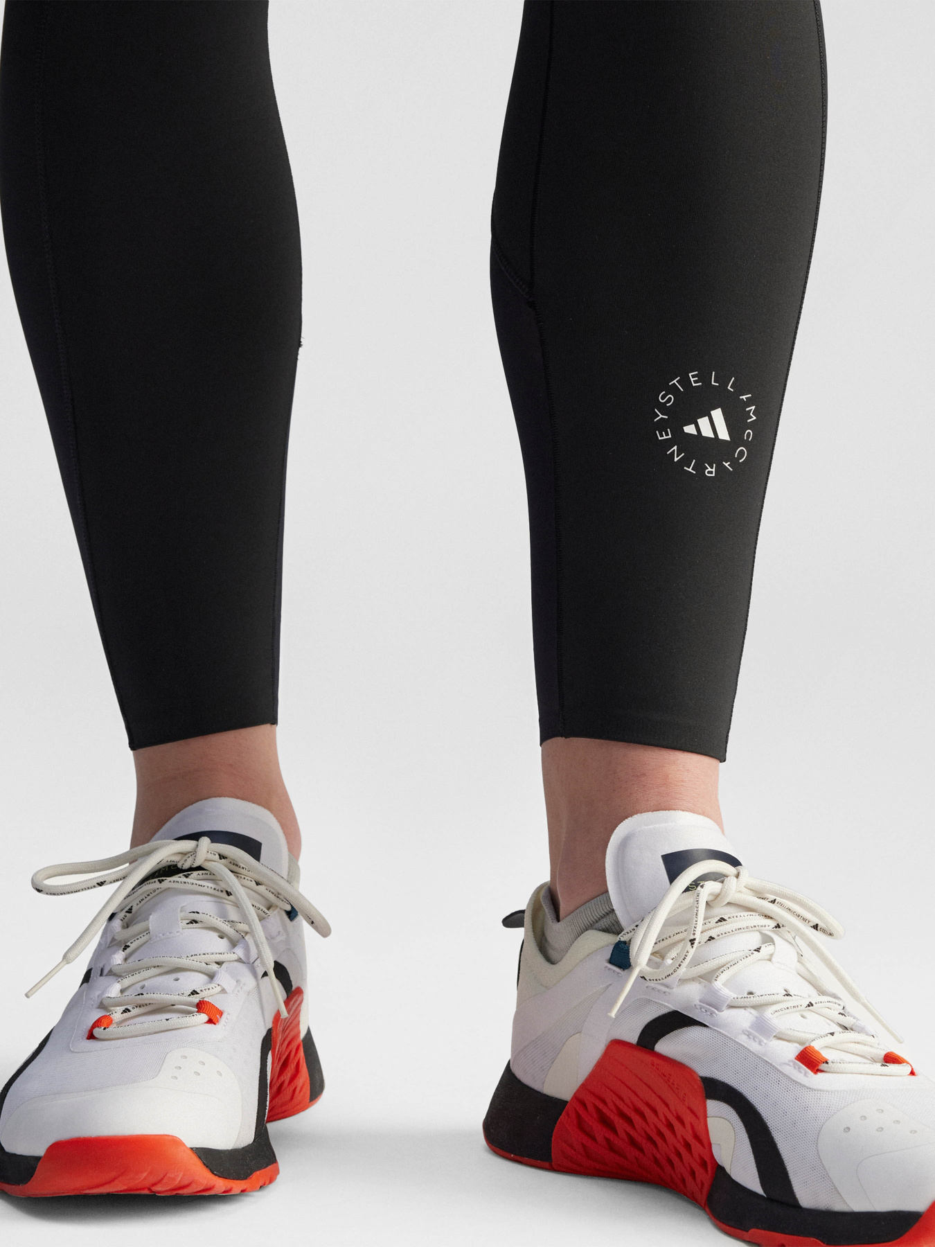 Спортивные леггинсы Adidas модель JF3796 Фото