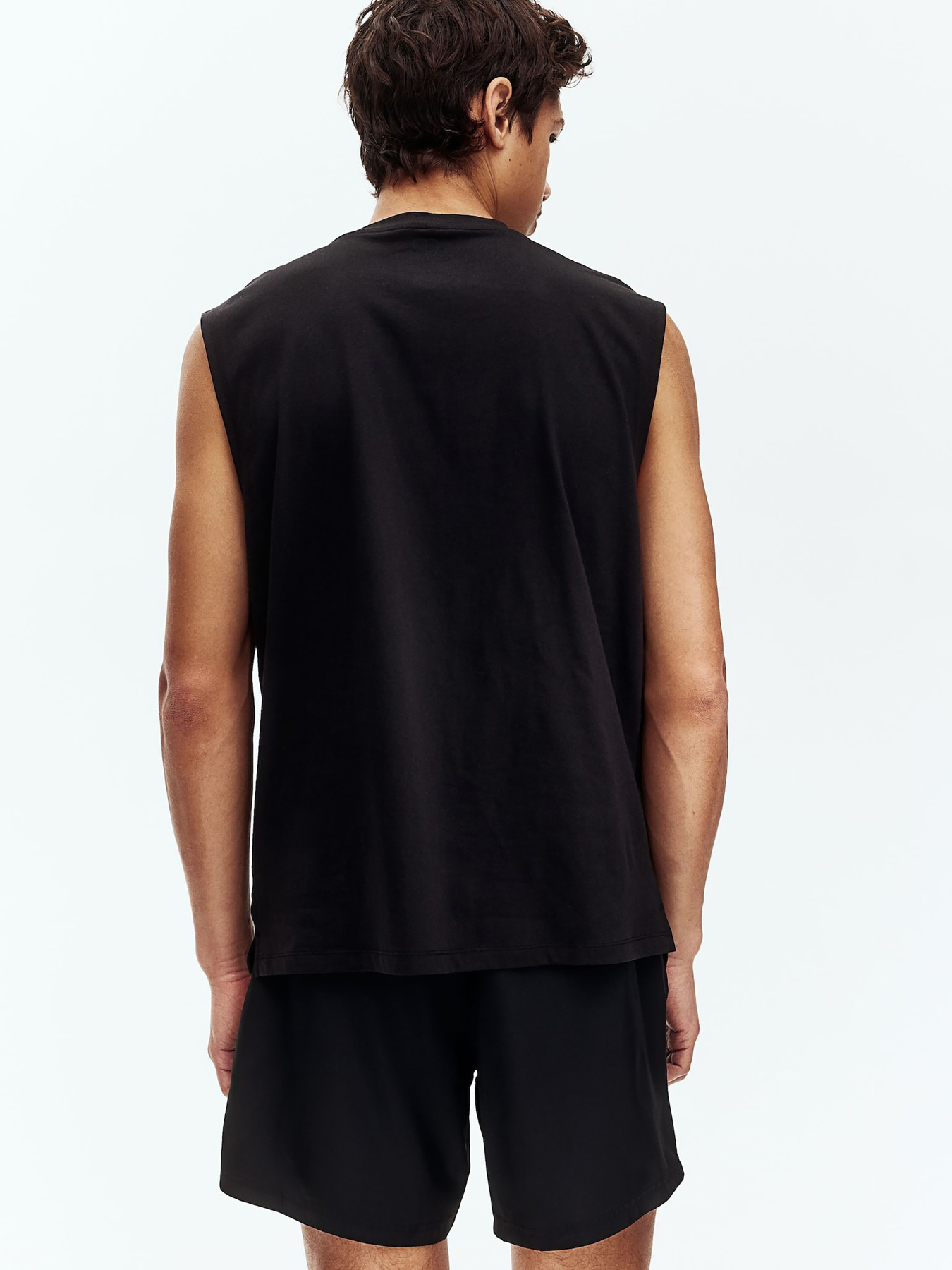 Спортивні шорти H&M модель 75386 Спортивні шорти H&M модель 75386 Фото